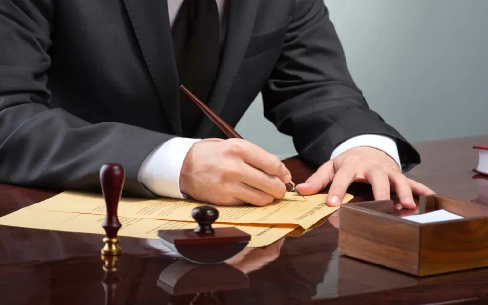 Tuyên bố về quyền và vai trò của người dùng trên website